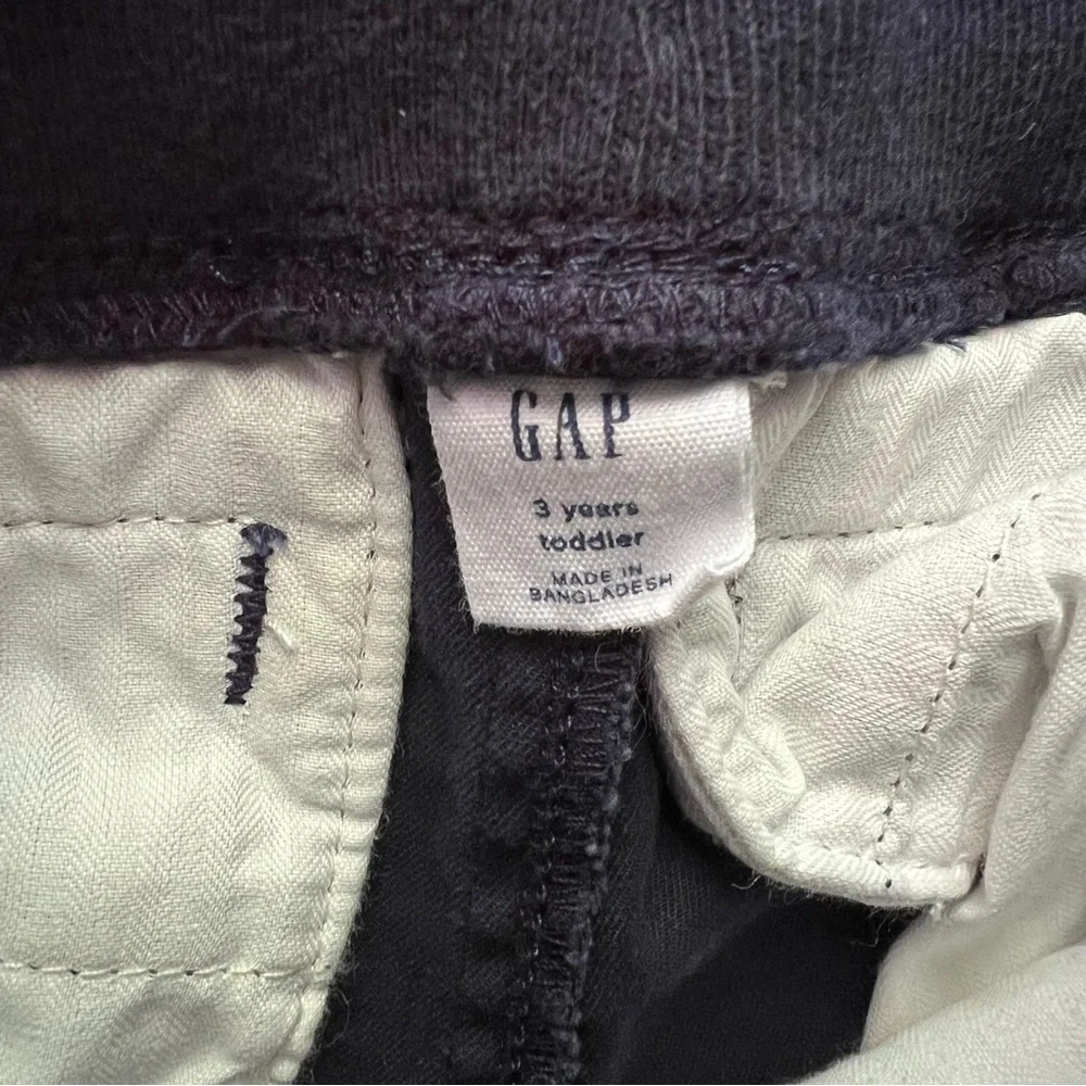 GAP Kids Boys Navy Cotton Twill Shorts, 2T